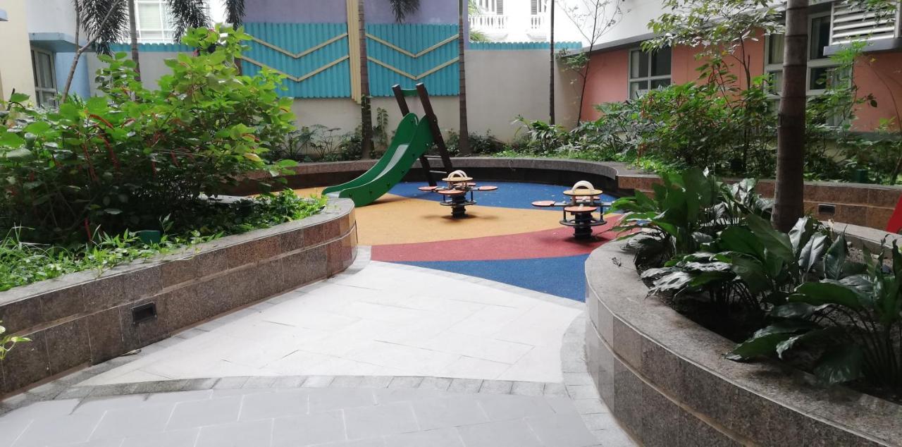 101 Newport Boulevard Pasay Buitenkant foto